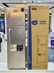 scaled_1000293157