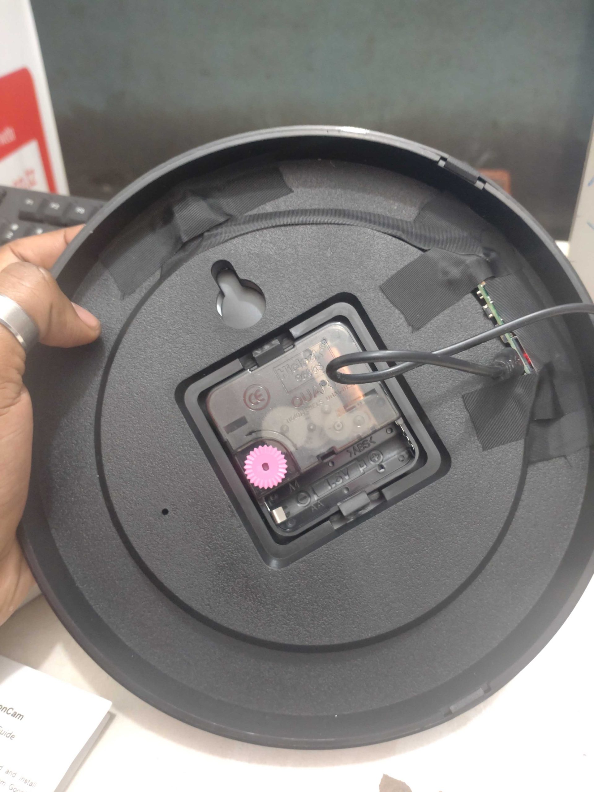 hidden camera on wall watch