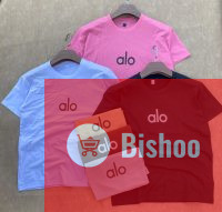 UNISEX CLASSIC TSHIRT