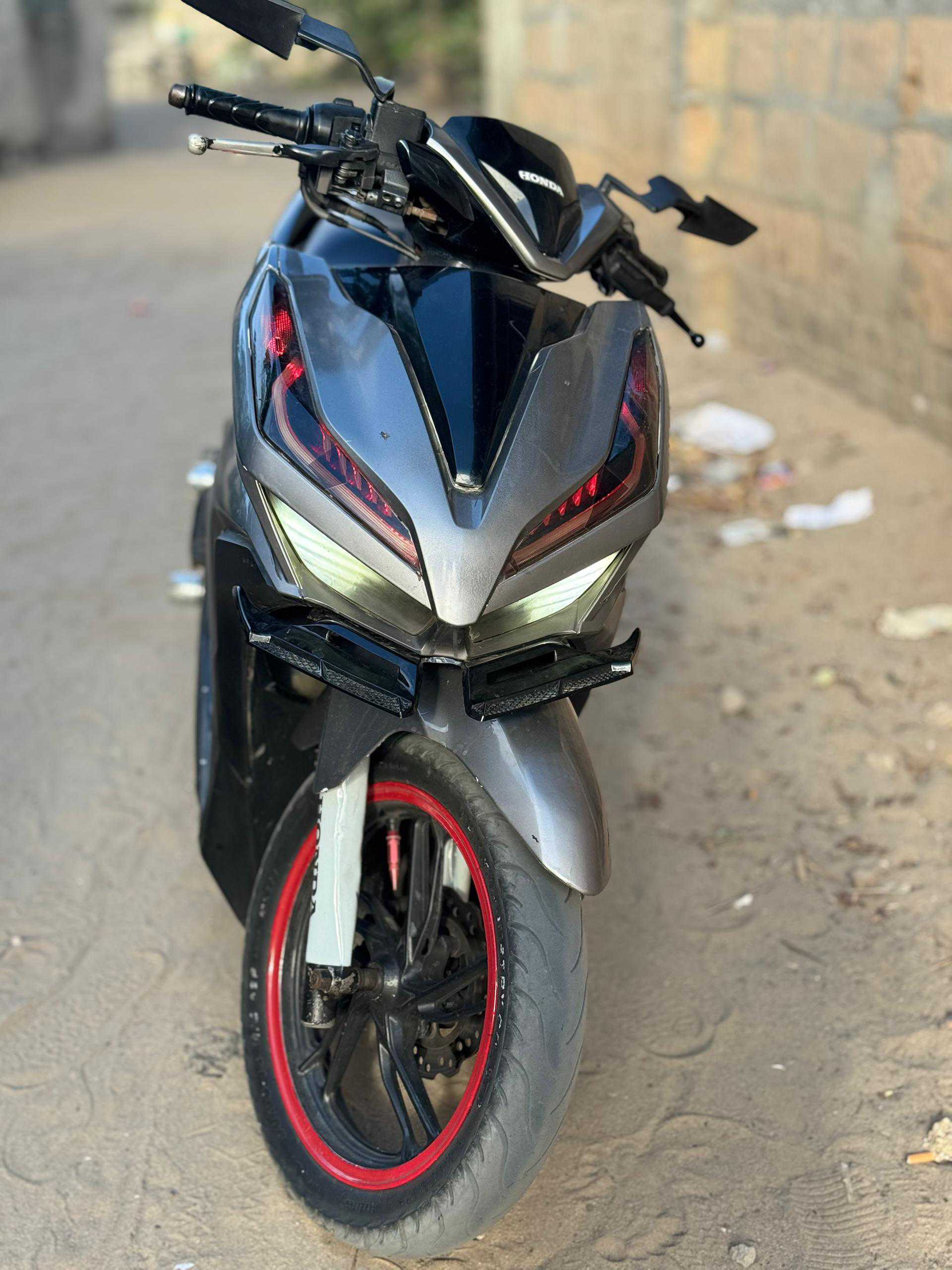 Honda varioused in tz