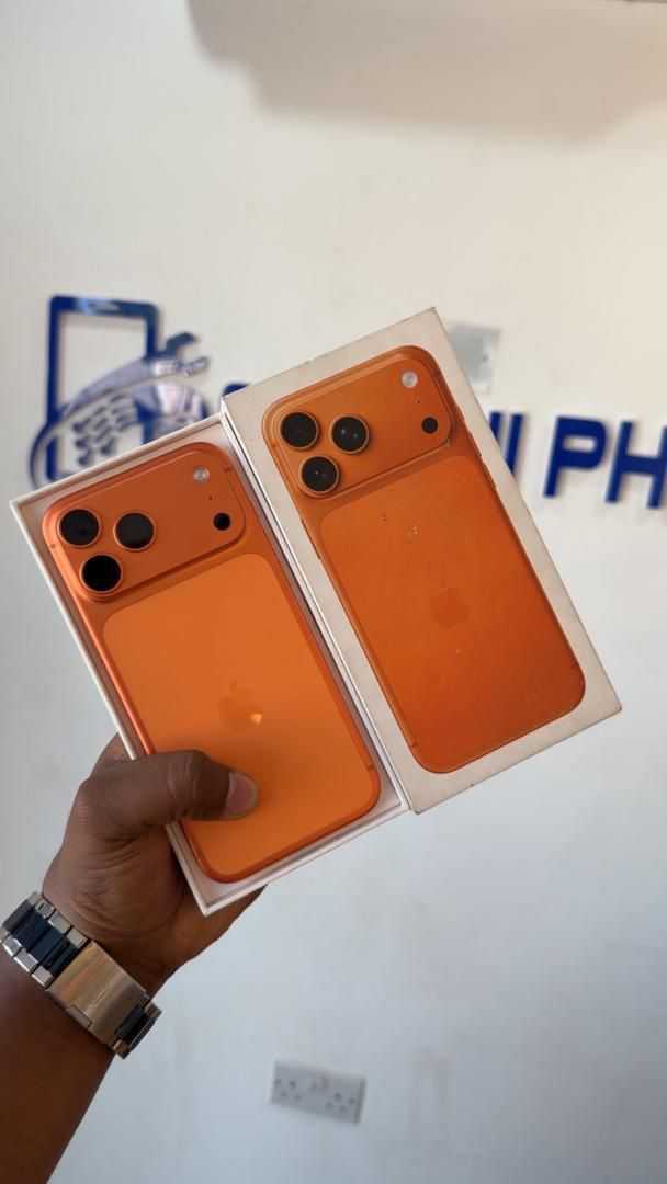 used iphone 17 pro max 256gb